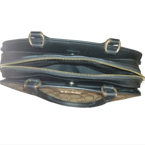 Vintage Coach Lillie Signature Carryall In Signatue Canvas Gold Tone Hardware - Picture 12 of 16